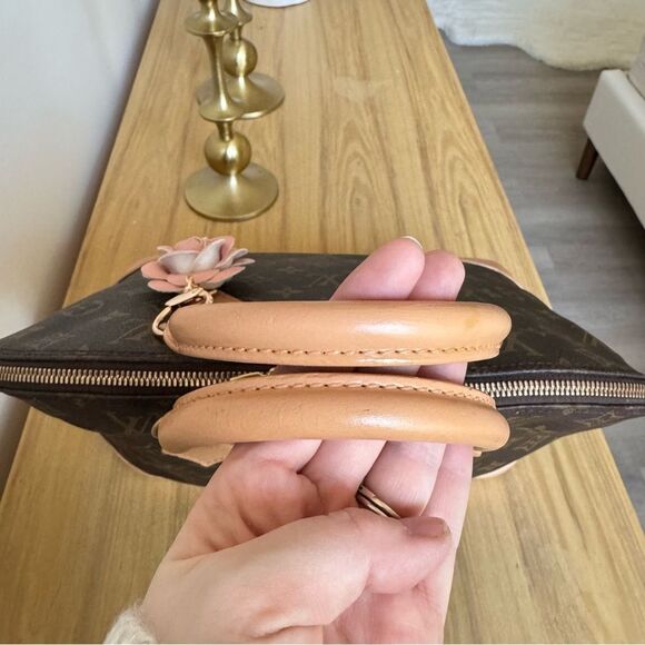 ✅AUTHENTIC✅LOUIS VUITTON ALMA PM - Picture 9 of 17